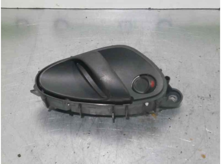 Replacement front right interior door handle for Citroën Xsara saloon 1.6i 16v Premier OEM IAM reference 9623200077 