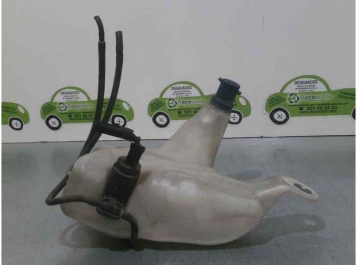 Recambio de deposito limpia para fiat punto berlina (188) 1.4 referencia OEM IAM B805  