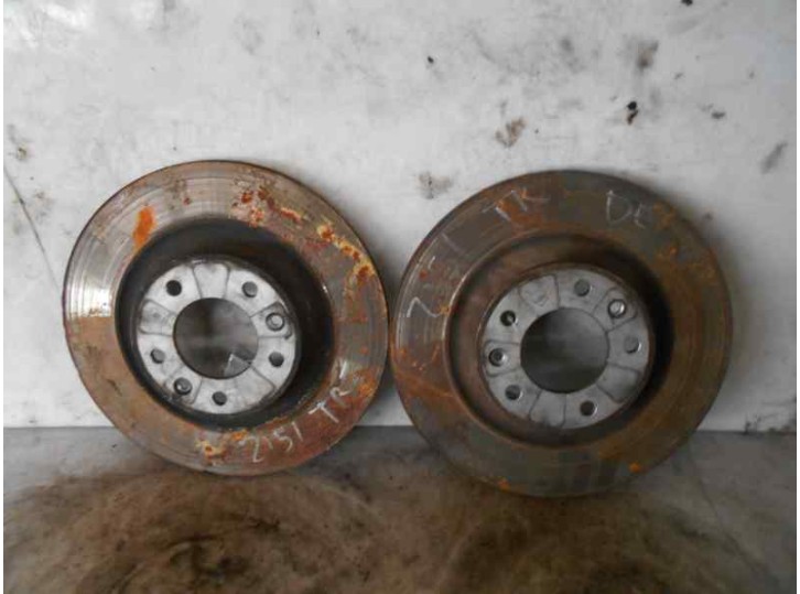Recambio de disco freno trasero para peugeot 407 2.0 16v cat referencia OEM IAM 