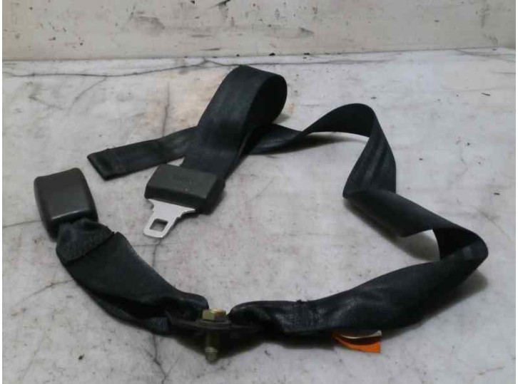 Recambio de cinturon seguridad trasero central para daewoo nubira berlina 2.0 cat referencia OEM IAM 4 PUERTAS