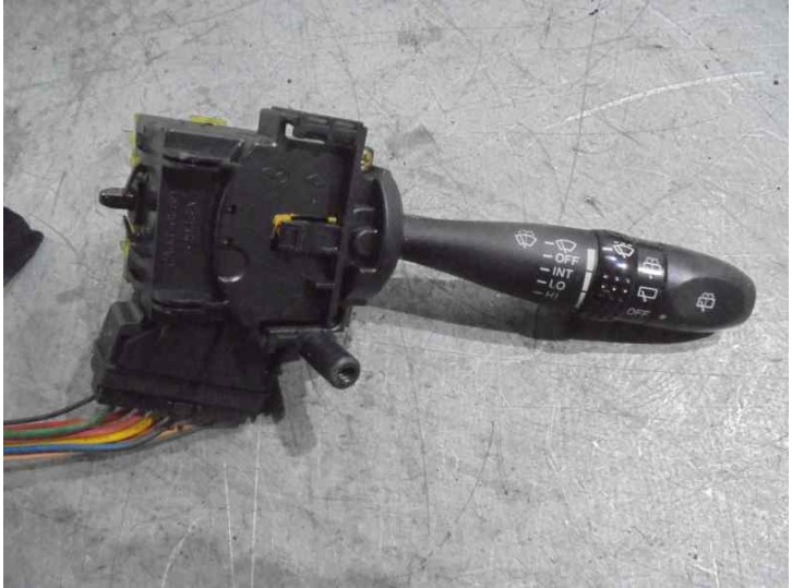 Recambio de mando limpia para hyundai getz (tb) 1.3 12v cat referencia OEM IAM 32932A 