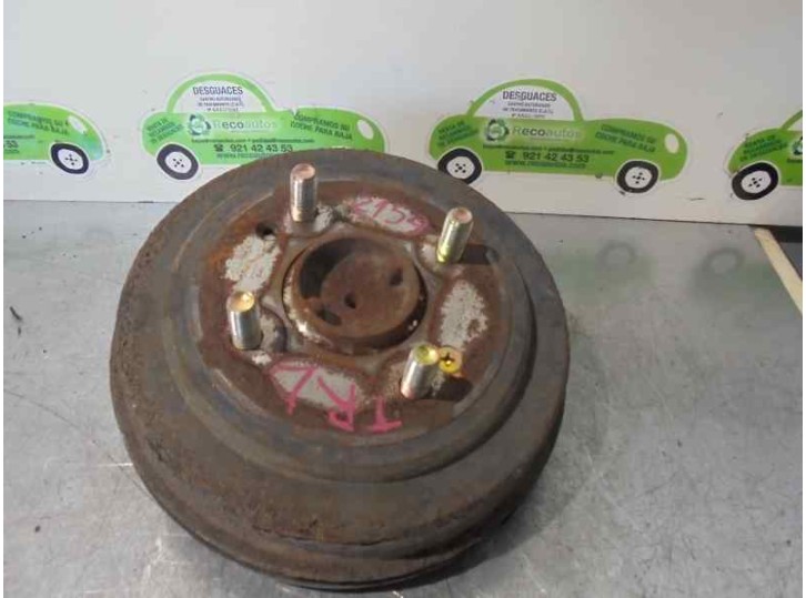 Rear brake drum replacement for Hyundai Getz (TB) 1.3 12V CAT OEM IAM reference 584111C300 