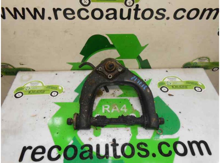Recambio de brazo suspension superior delantero izquierdo para mitsubishi l 200 (k6/7) 2.5 turbodiesel referencia OEM IAM 