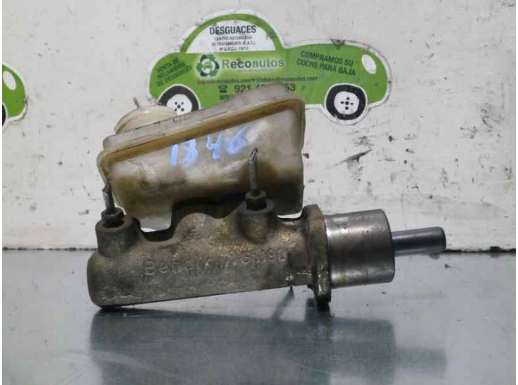 Recambio de bomba freno para iveco 30 8 1 2.5 referencia OEM IAM  20A221560216 BENDIX