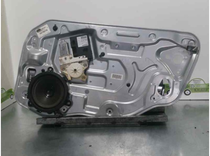 Recambio de elevalunas delantero derecho para volvo v50 familiar 2.0 diesel cat referencia OEM IAM 0579278 14+18 PINES 3 PUERTAS