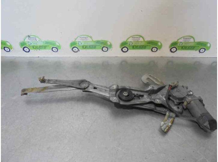 Recambio de elevalunas delantero derecho para volvo serie 940 berlina/familiar 2.3 cat referencia OEM IAM 2 PINES 5 PUERTAS.