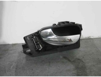 Replacement front left interior door handle for Peugeot 307 (S1) XR Clim OEM IAM reference 9643604577 CAJA 5 