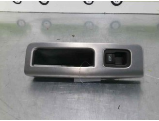 Recambio de mando elevalunas trasero izquierdo para volvo v50 familiar 2.0 diesel cat referencia OEM IAM 
