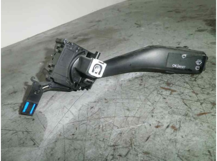 Replacement wiper stalk for Seat Leon (1P1) Stylance / Style OEM IAM reference 1K0953519A 5KD0391 