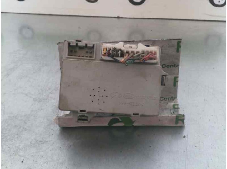 Recambio de rele para hyundai h 1 2.5 crdi cat referencia OEM IAM 952004A100  