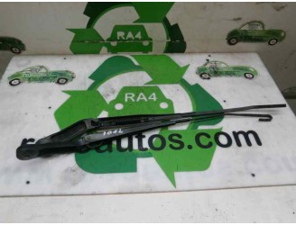 Recambio de brazo limpia delantero derecho para opel meriva blue line referencia OEM IAM 13140019  