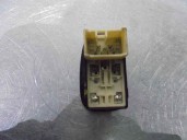 Recambio de mando elevalunas trasero izquierdo para hyundai accent (lc) 1.3 cat referencia OEM IAM 