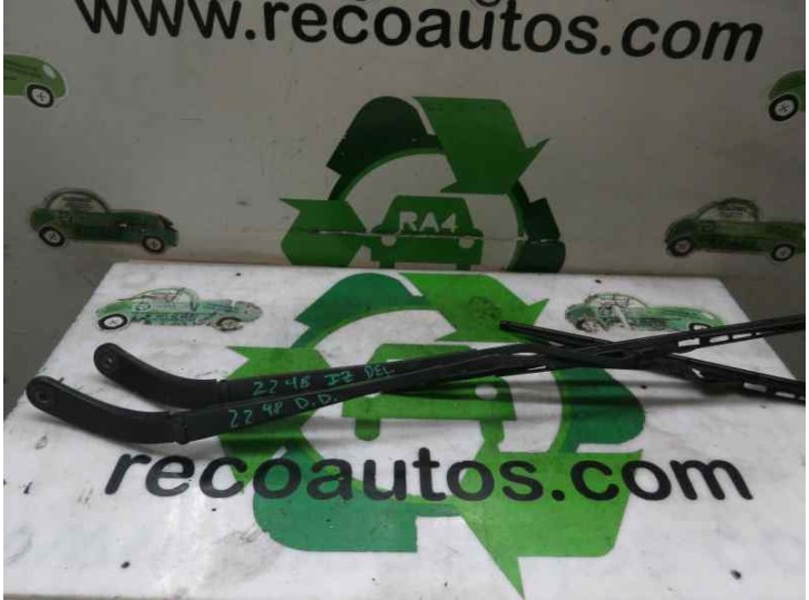 Recambio de brazo limpia delantero derecho para renault megane ii berlina 5p confort expression referencia OEM IAM   