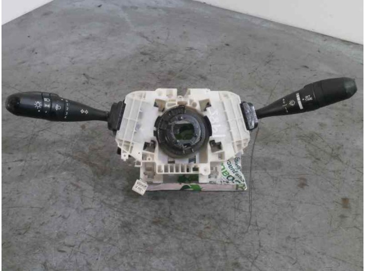 Recambio de mando luces para mitsubishi colt cabrio czc instyle referencia OEM IAM 8600A270ZZ 17G130 