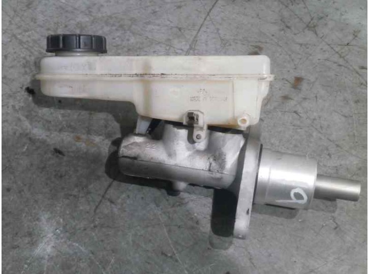 Recambio de bomba freno para mitsubishi colt cabrio czc instyle referencia OEM IAM 32067272D  TRW