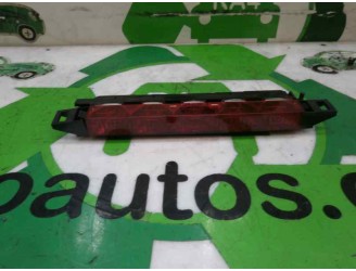 Recambio de piloto trasero central para ford focus berlina (cap) 2.0 cat referencia OEM IAM  1S7113A613AE 