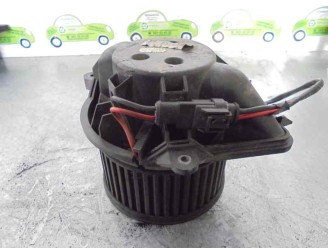 Recambio de motor calefaccion para renault megane 1.6 ba 55 kw referencia OEM IAM A521657125C  VALEO