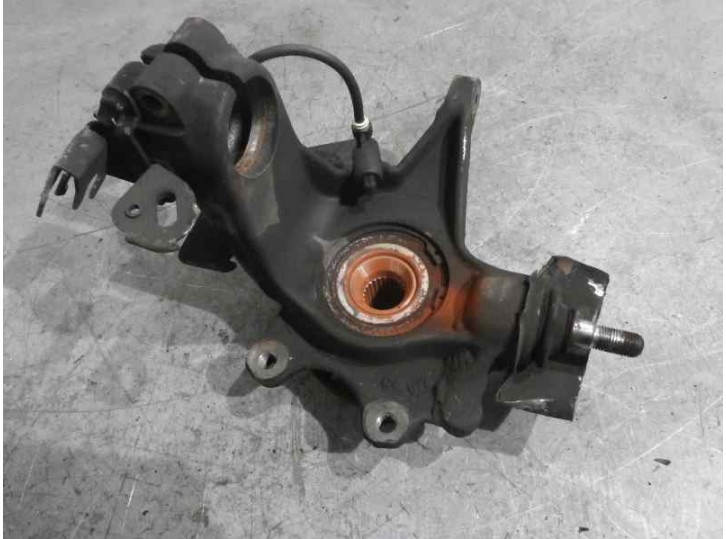 Recambio de mangueta delantera derecha para citroën xantia berlina 1.9 td seduction referencia OEM IAM   