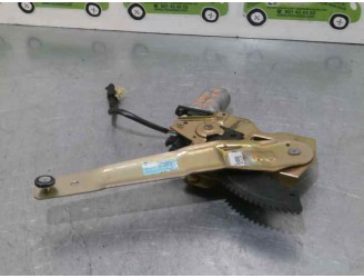 Recambio de elevalunas trasero derecho para hyundai atos (em) 1.1 gls referencia OEM IAM 9882005200 2 PINES 5 PUERTAS.
