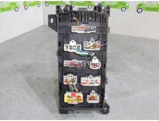 Recambio de caja reles / fusibles para kia sorento 2.4 16v cat referencia OEM IAM 911603E020 10030718 