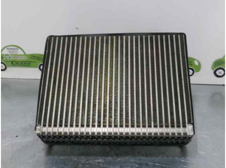 Recambio de evaporador aire acondicionado para volvo s60 berlina 2.4 diesel cat referencia OEM IAM 97106 BEHR