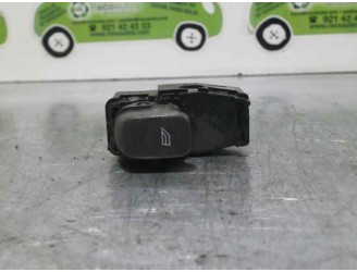 Recambio de mando elevalunas trasero derecho para volvo s60 berlina 2.4 diesel cat referencia OEM IAM 9472275 