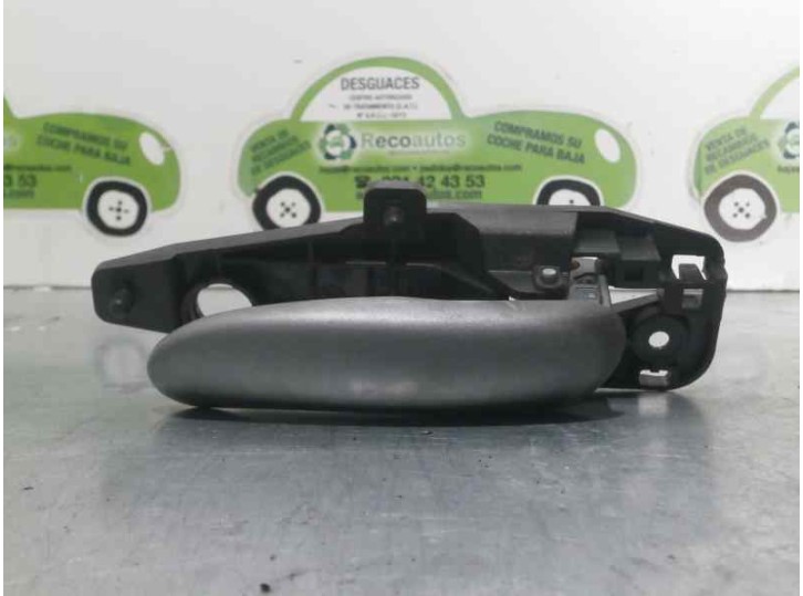 Replacement front left interior door handle for Fiat Stilo (192) 1.9 JTD CAT OEM IAM reference CAJA 8 