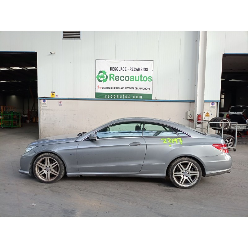 mercedes-benz clase e coupé (c207) del año 2011