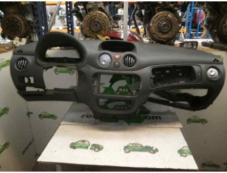 Recambio de salpicadero para citroën c3 1.4 hdi sx plus referencia OEM IAM 