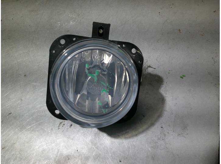 Replacement left fog light for Citroën Xsara Picasso 2.0 HDi CAT (RHY / DW10TD) OEM IAM reference 