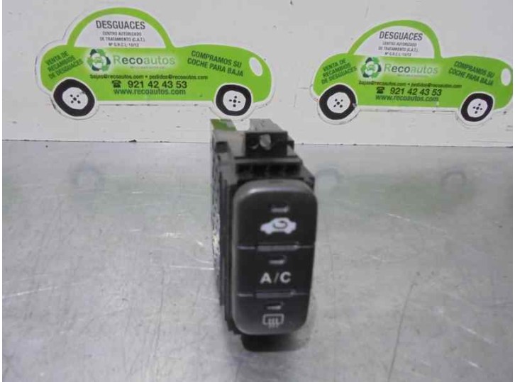 Recambio de mandos salpicadero para honda civic berlina 5 (eu7/8) 1.7 cdti cat referencia OEM IAM 0382TG110 