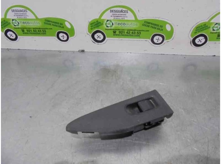 Recambio de mando elevalunas trasero izquierdo para honda civic berlina 5 (eu7/8) 1.7 cdti cat referencia OEM IAM 