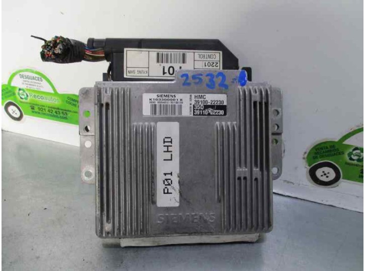 Replacement engine control unit ECU for Hyundai Accent (X3) 1.3 GS automatic OEM IAM reference 3910022230 K103300001K SIEMENS