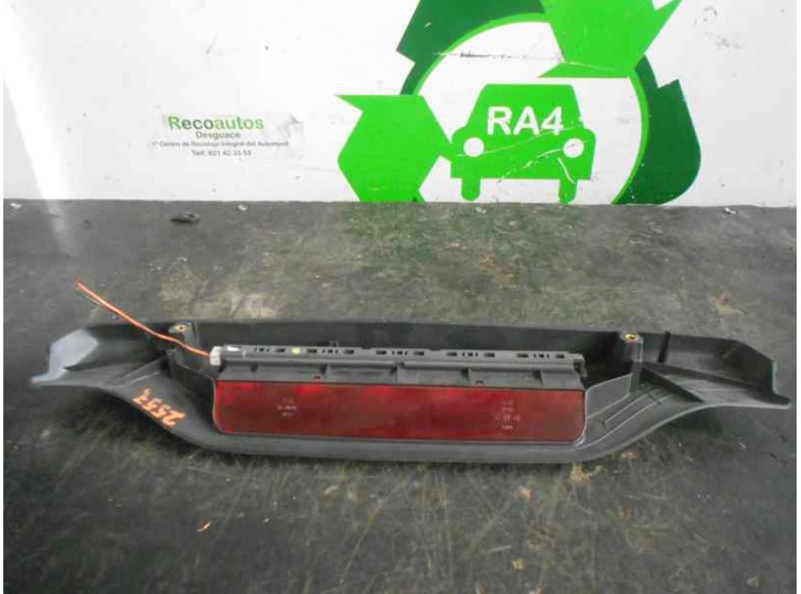 Recambio de luz central de freno para fiat punto berlina (188) 1.9 jtd cat referencia OEM IAM 