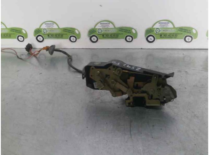 Recambio de cerradura puerta trasera derecha para volvo serie 850 2.5 10v berlina referencia OEM IAM 6085 4 PUERTAS