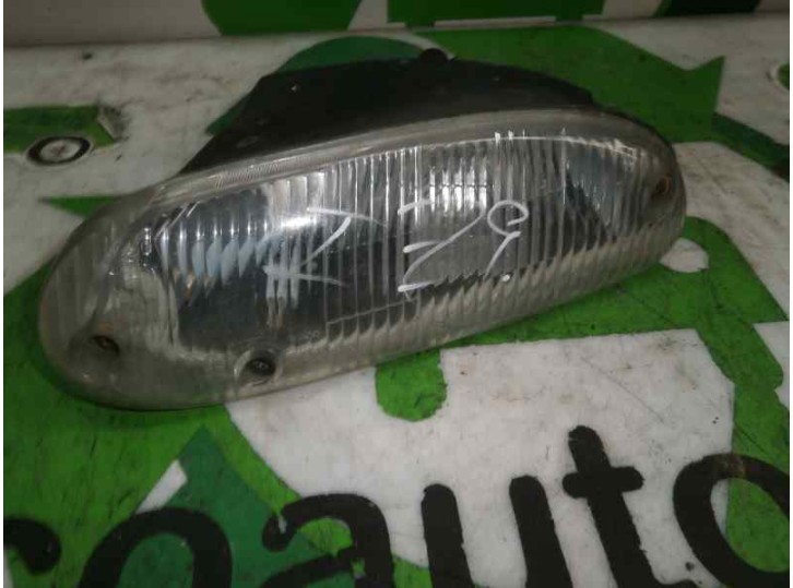 Replacement left fog light for Chrysler Stratus sedan (JA) 2.0 16v cat OEM IAM reference 