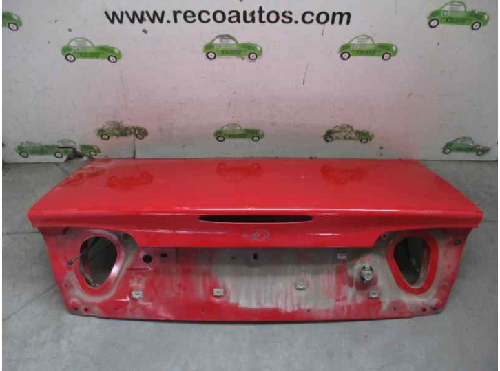 Recambio de porton trasero para gmc chevrolet alero 2.4 ltr piel referencia OEM IAM ROJO 4 PUERTAS