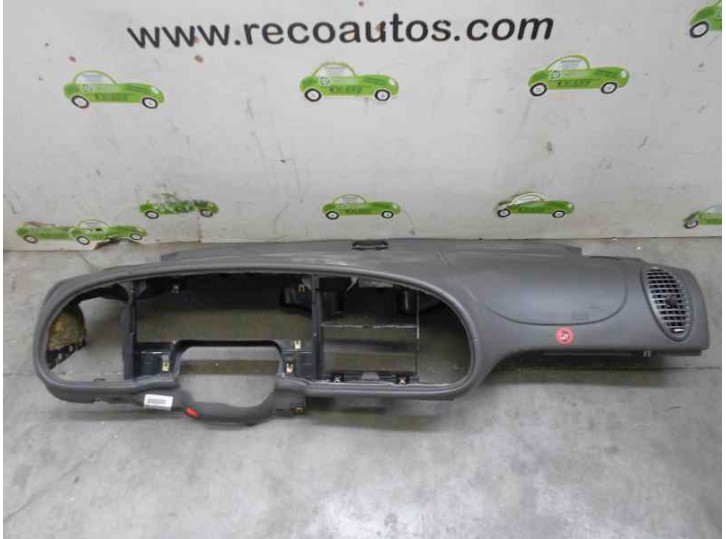 Recambio de salpicadero para saab 9-3 coupé 2.2 tid referencia OEM IAM 4709531 