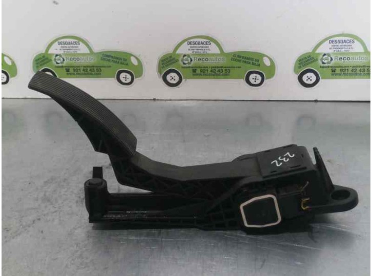 Recambio de potenciometro pedal para mercedes-benz clase m (w164) 3.5 v6 cat referencia OEM IAM A1643000004 ZGS008 