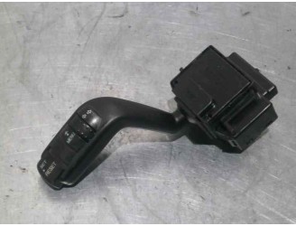 Replacement light switch for Ford Focus C-MAX (CAP) 2.0 TDCi CAT OEM IAM reference 3M5T13335BC 