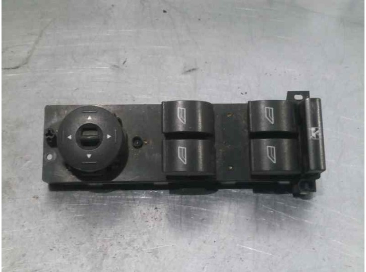 Recambio de mando elevalunas delantero izquierdo para ford focus c-max (cap) 2.0 tdci cat referencia OEM IAM 3M5T14A132AE 031681