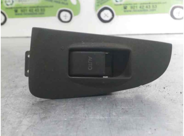 Recambio de mando elevalunas trasero izquierdo para toyota avensis berlina (t25) 2.0 d4-d executive berlina (5-ptas.) referencia