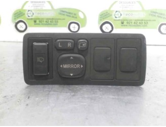 Recambio de mando retrovisor para toyota avensis berlina (t25) 2.0 d4-d executive berlina (5-ptas.) referencia OEM IAM 183575  