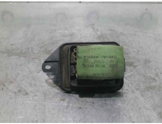 Recambio de resistencia calefaccion para volvo serie 850 2.5 10v berlina referencia OEM IAM 9137937  