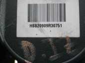 Recambio de cinturon seguridad delantero izquierdo para kia carens 2.0 turbodiesel cat referencia OEM IAM HSS20909R30751 5 PUER