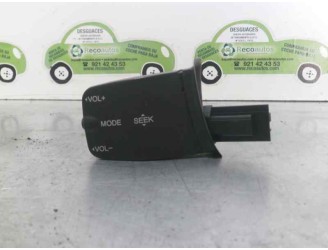 Recambio de mando radio volante para ford focus c-max (cap) 2.0 tdci cat referencia OEM IAM 3M5T14K147AD 