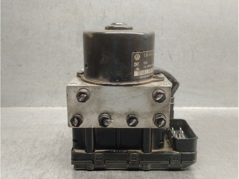 Recambio de abs para volkswagen bora i (1j2) 1.6 referencia OEM IAM 1J0614117D 1J0698117C 10020402074 ATE