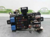 Recambio de caja reles / fusibles para hyundai santa fe (sm) 2.4 cat referencia OEM IAM 9118826104 03504D 