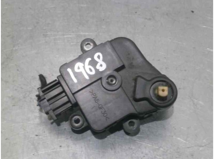 Recambio de motor calefaccion para ford galaxy (vy) ghia referencia OEM IAM YM2H19E634BA D7NEE003D285001 VISTEON