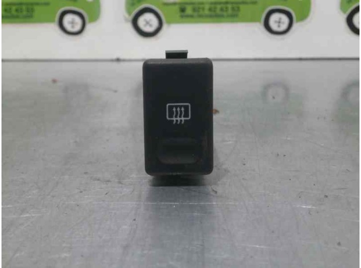 Recambio de boton luneta para ford galaxy (vy) ghia referencia OEM IAM YM2118C621BBW 